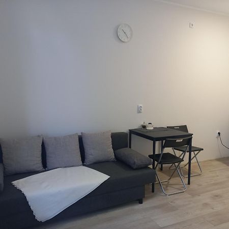 Kod Velikih Tuja Apartamento Melenci Exterior foto